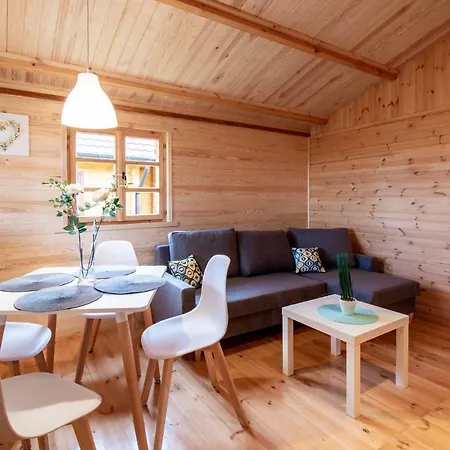 Mazurska Przystan 빌라 기지크코